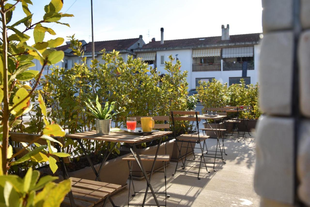 Bed & Breakfast Al Faro Bianco E Con Parcheggio Vasto